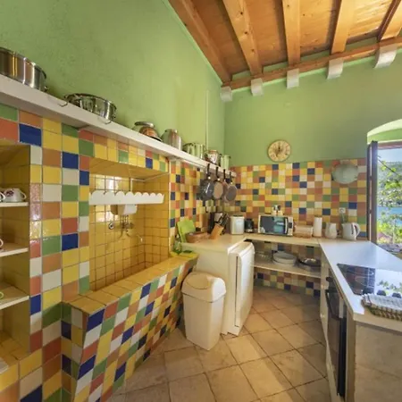 Gradi-five Bedroom With Outdoor Pool Villa